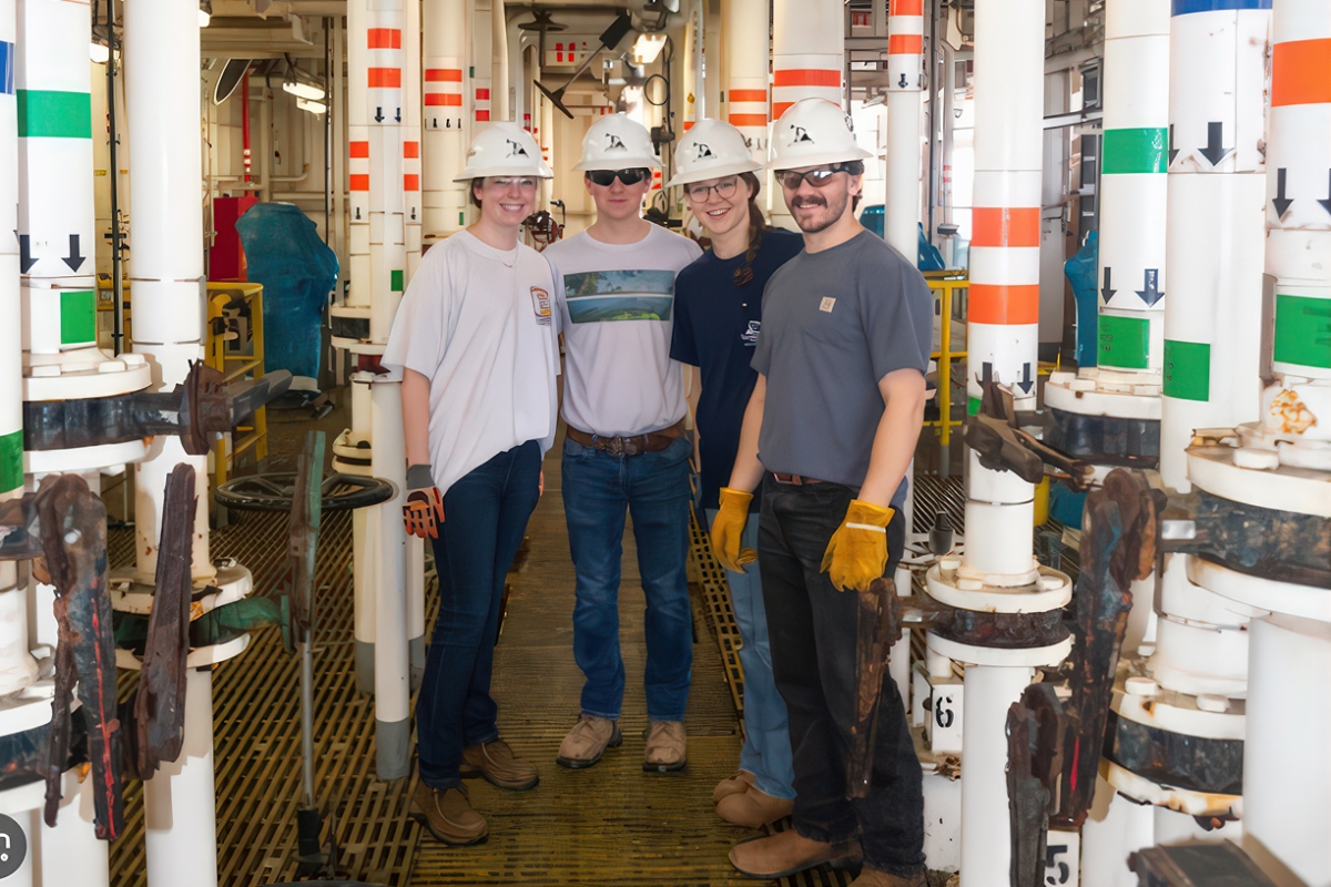 Petroleum engineering students experience worksite