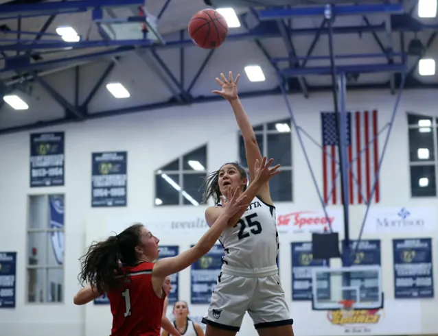 Marietta Women;'s basketball player