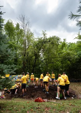 Marietta College leadership students perform community service as part of the EXCEL program